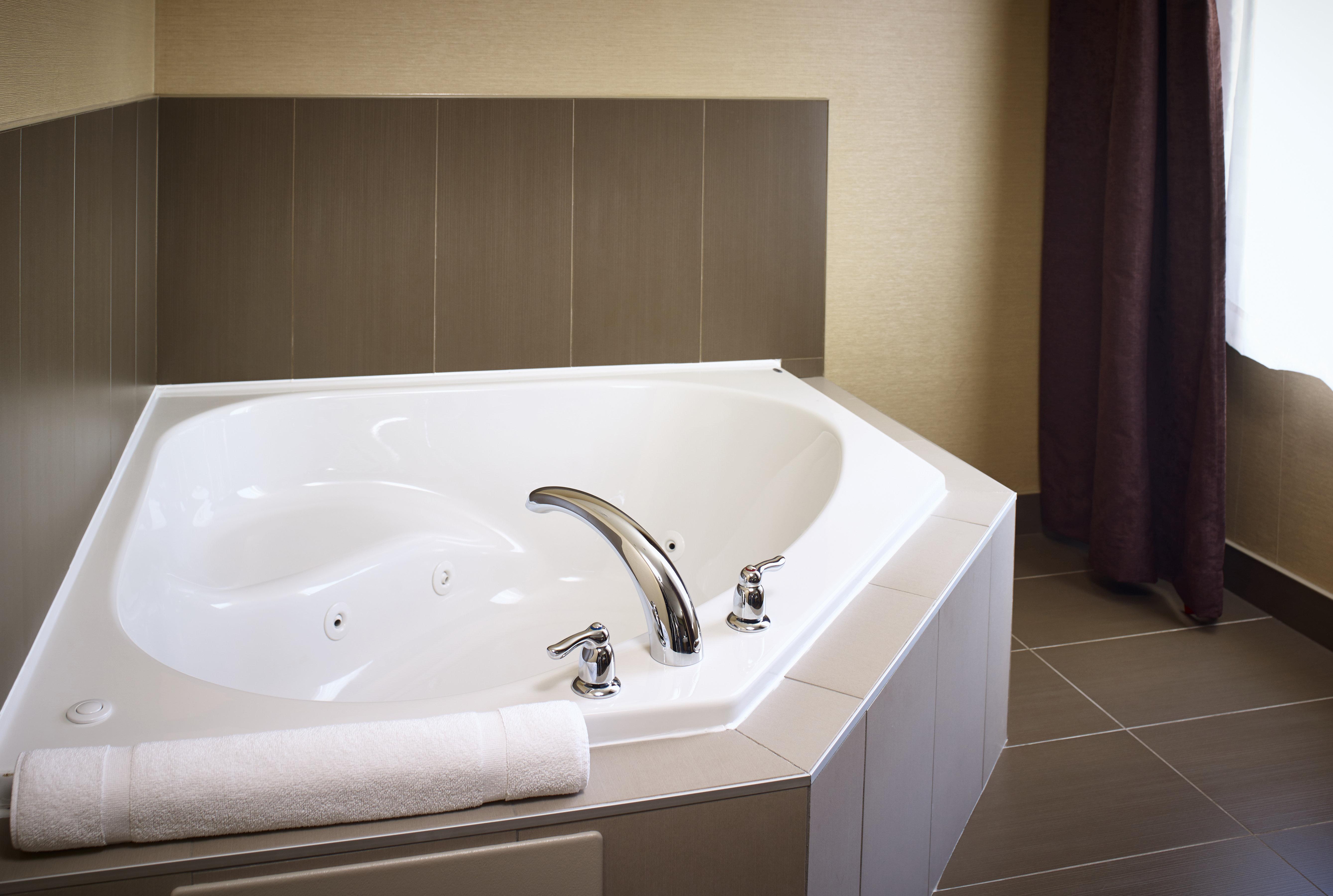 Holiday Inn Express And Suites Timmins By Ihg Eksteriør billede