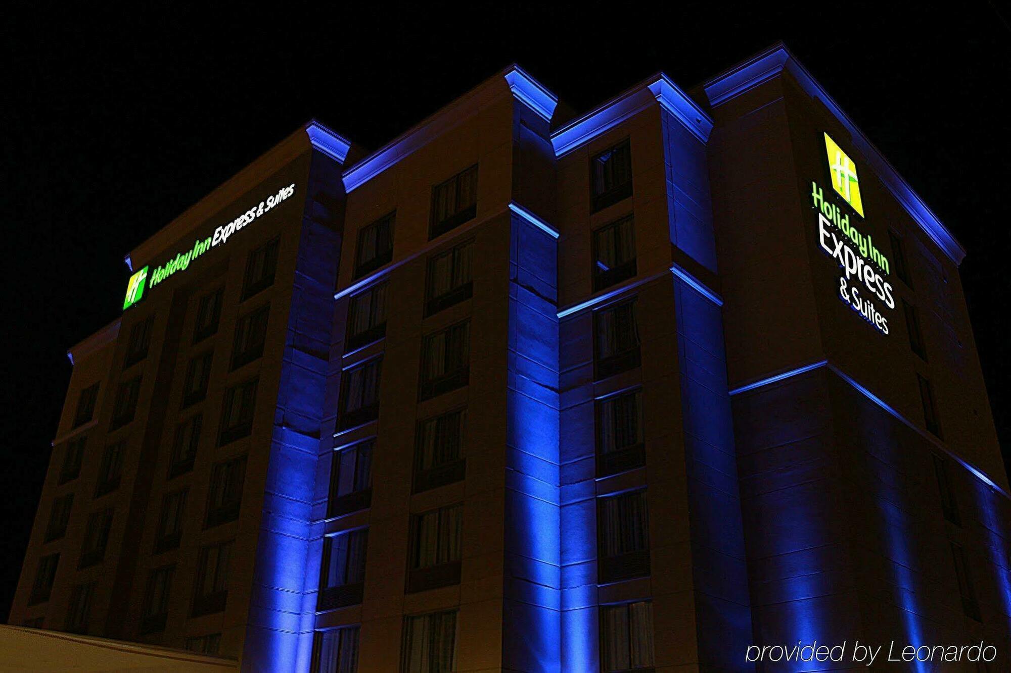 Holiday Inn Express And Suites Timmins By Ihg Eksteriør billede